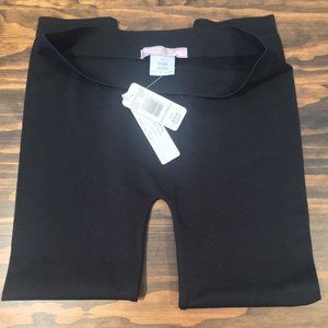NWT Romeo & Juliet Couture Black Leggings